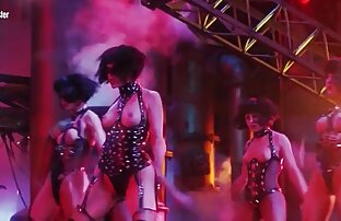 XXX वह घायल टेनिस खिलाड़ी को घर ले आया और उसे सेक्स के साथ जीवन में वापस लाया हिंदी में फुल सेक्स मूवी ।