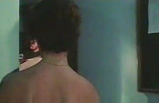 XXX सुंदर यूरोपीय मेड के साथ एशियाई गुड़िया सेक्सी फुल फिल्म सेक्सी